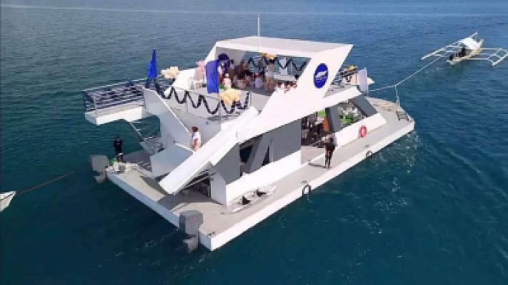 Pa Sea Ta Sandbar Tours - Floating Cottage