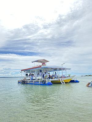 MN Solace Floating Cottage 1